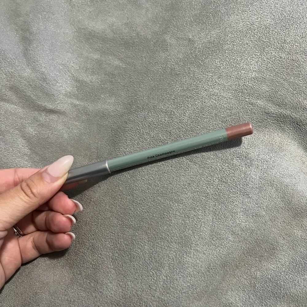 Mally Evercolor Starlight Waterproof Liner Pink Champagne